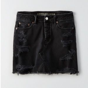 American Eagle black denim skirt
